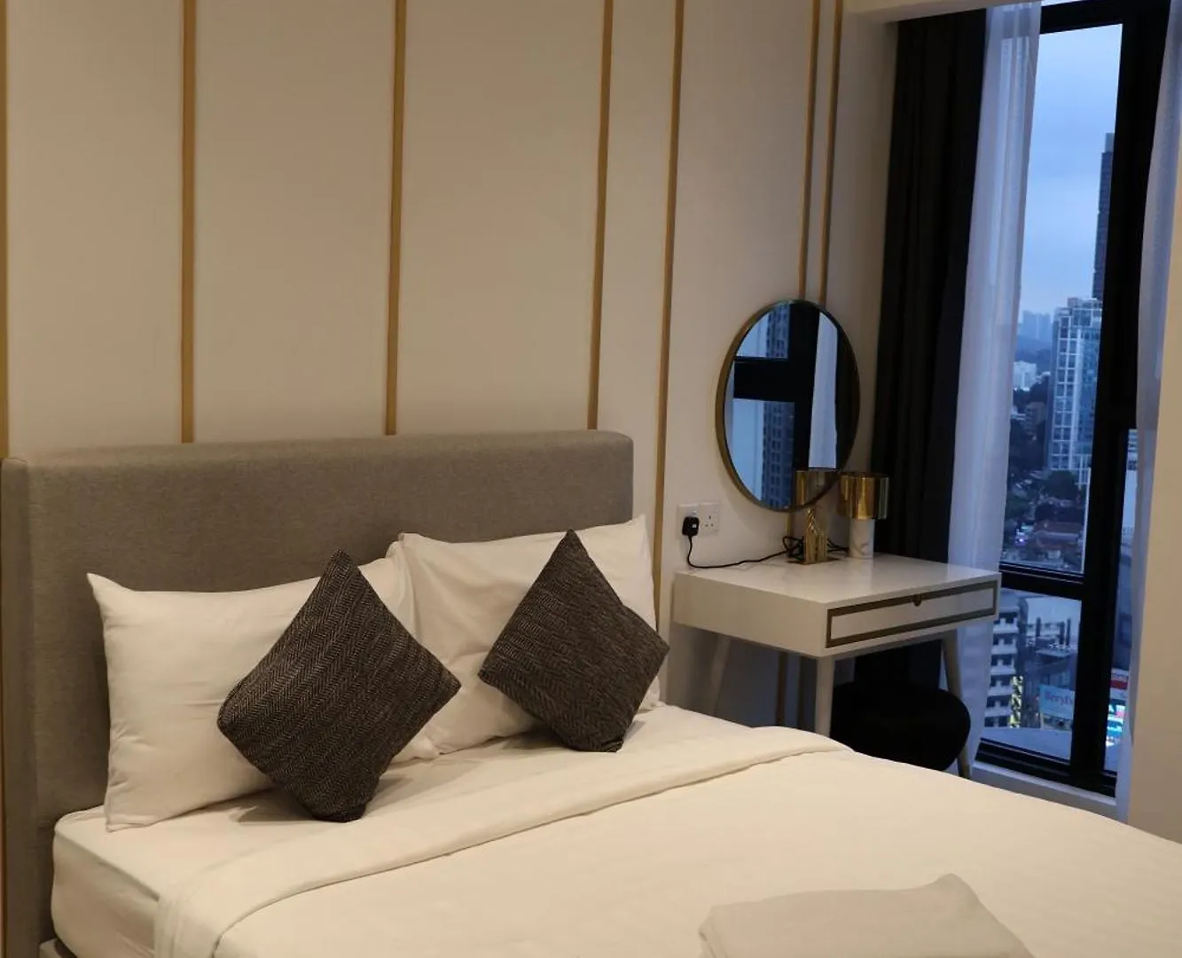 Axon Residence By Leo Homestay 쿠알라룸푸르